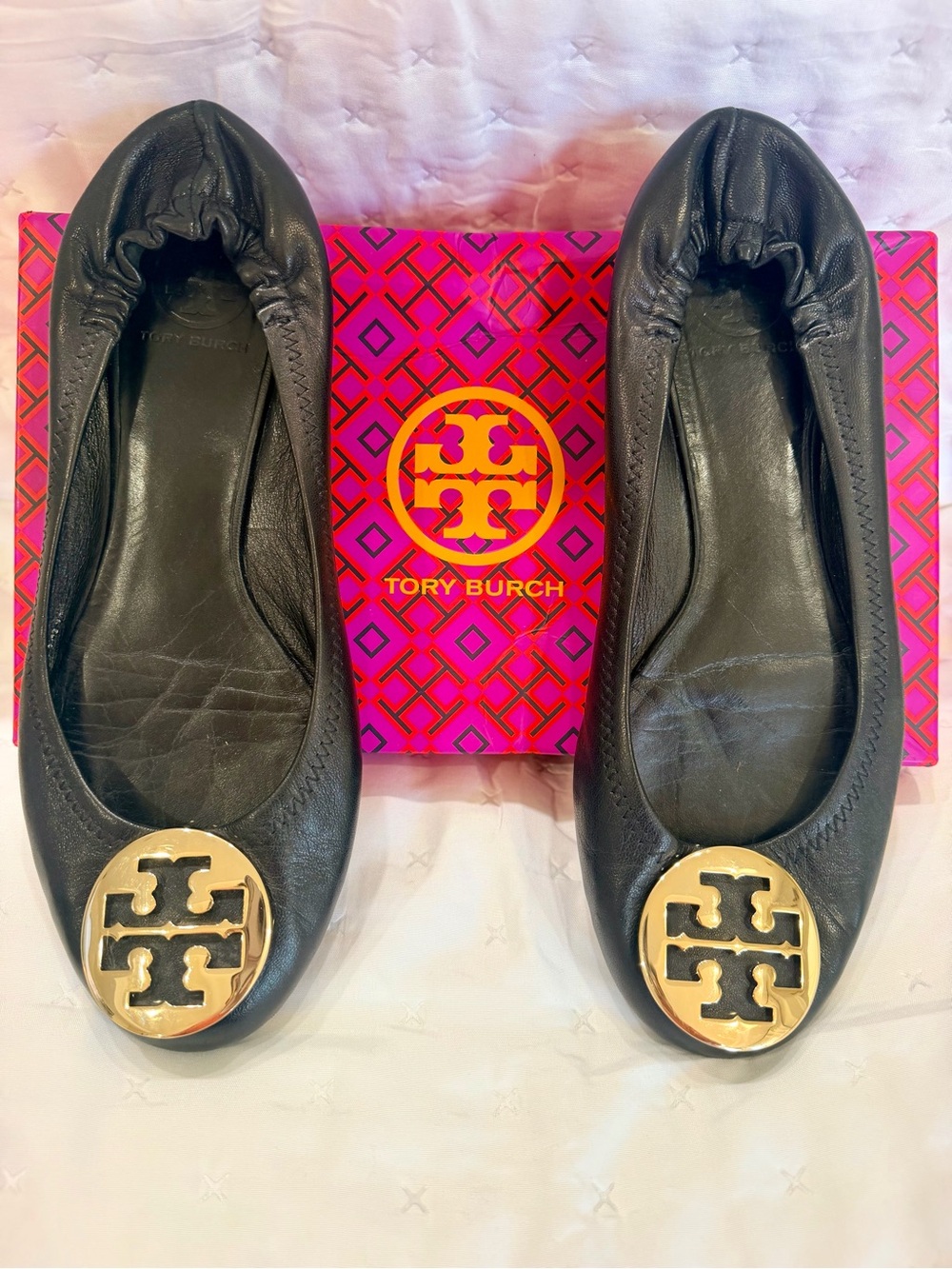 Tory Burch Black Leather Logo Medallion Ballet Flats Size 9.5